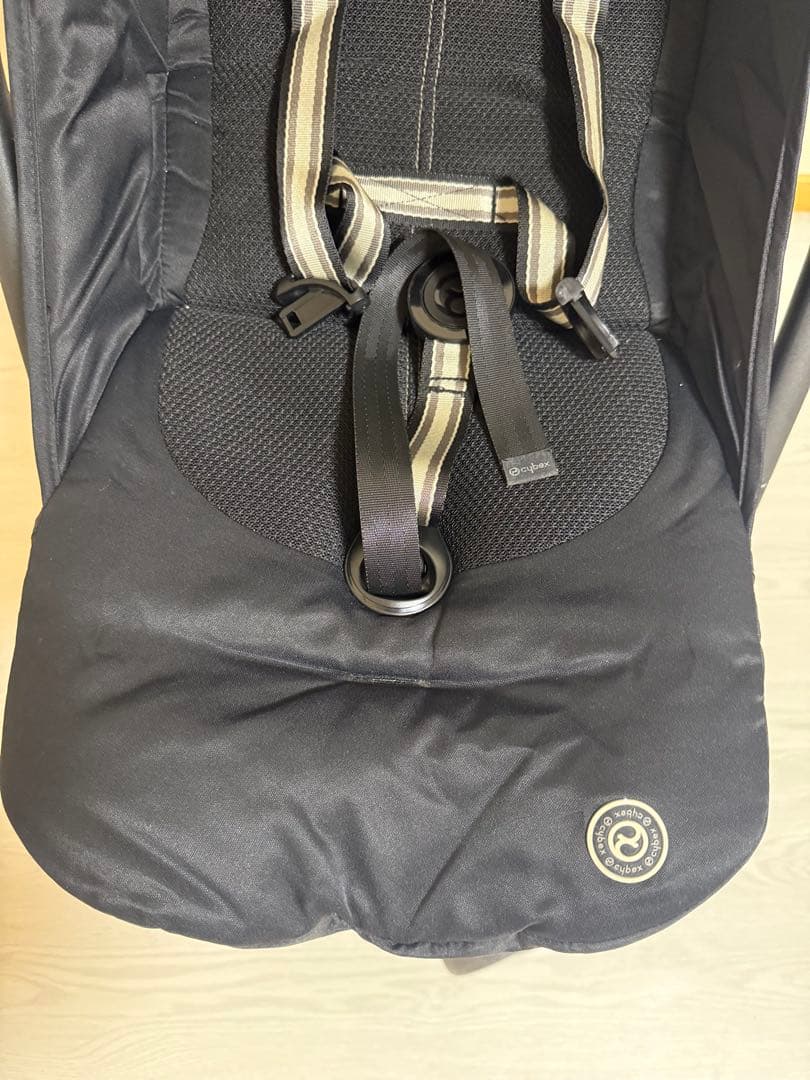 週末限定‼️2,000円OFF‼️cybex LIBELLE バンパー付き