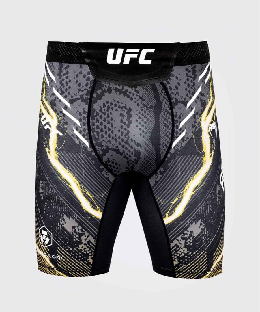 年内限定価格！UFC Venum限定版！アデサニヤ　ファイトショーツパンツ