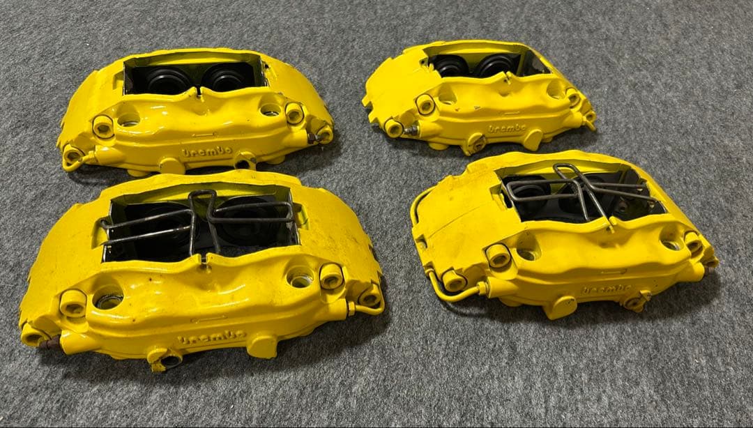 ポルシェ928 ブレーキキャリパー