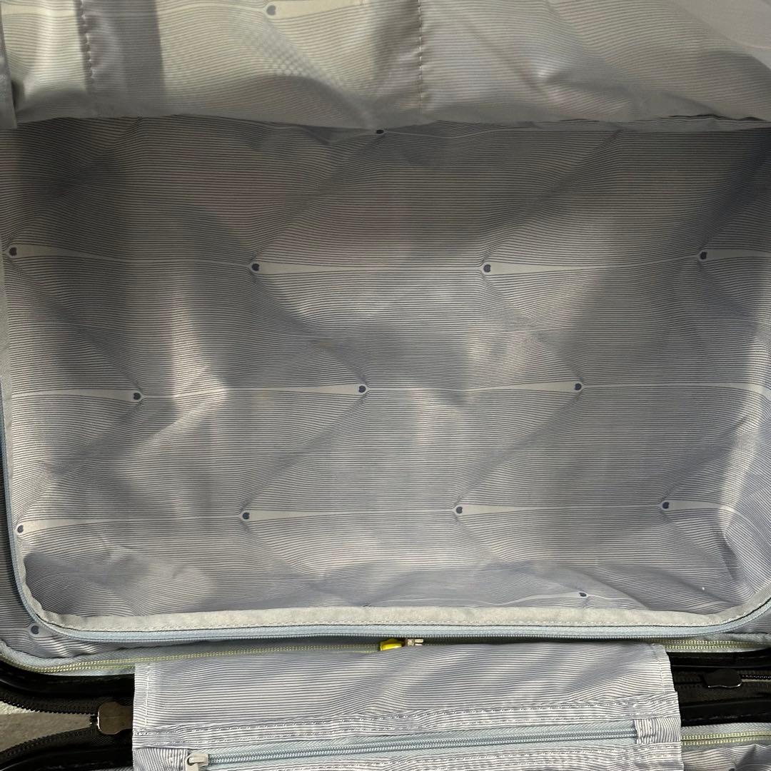 匿名発送　デルセー　DELSEY　キャリーケース　機内持込みサイズ