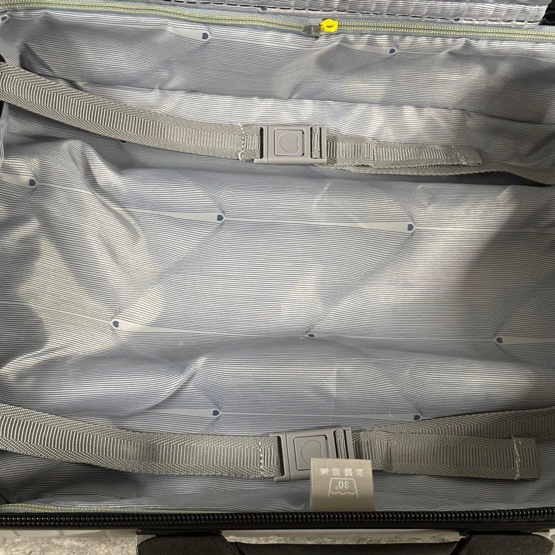 匿名発送　デルセー　DELSEY　キャリーケース　機内持込みサイズ