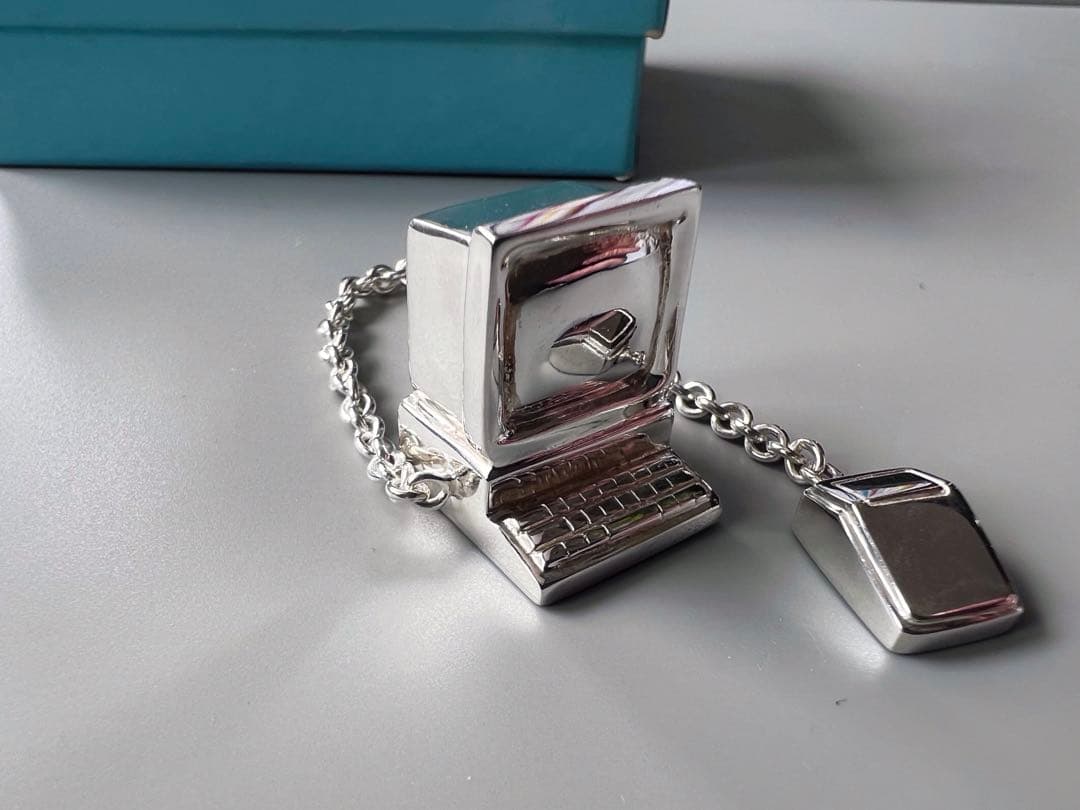 ティファニー　インテリア　置物　パソコン