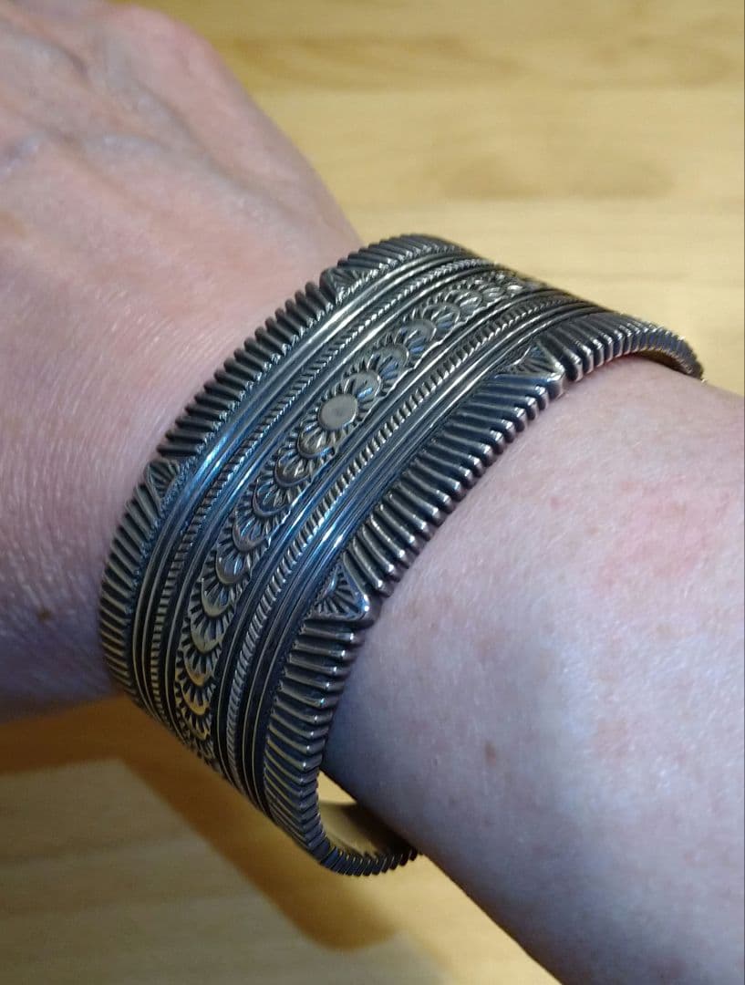 Pat bedoni パットベドニ― バングル ナバホ