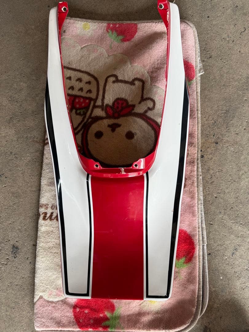 値下げレプリカcb400sf純正色　羽テールカウル