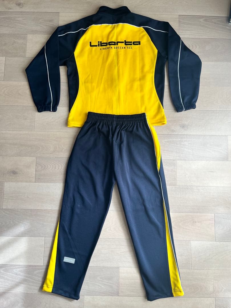 LIBERTA サッカーウェア4点セット