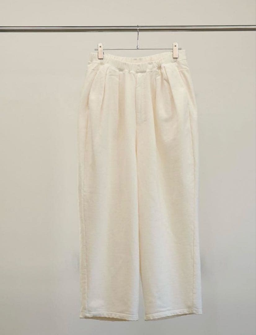 本日まで出品ancellm tuck sweat pants ホワイト　サイズ1