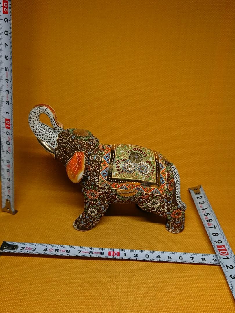 ゾウ　象　陶器　金彩　細描盛　骨董　置物　インテリア　工芸品　美術品　A3378