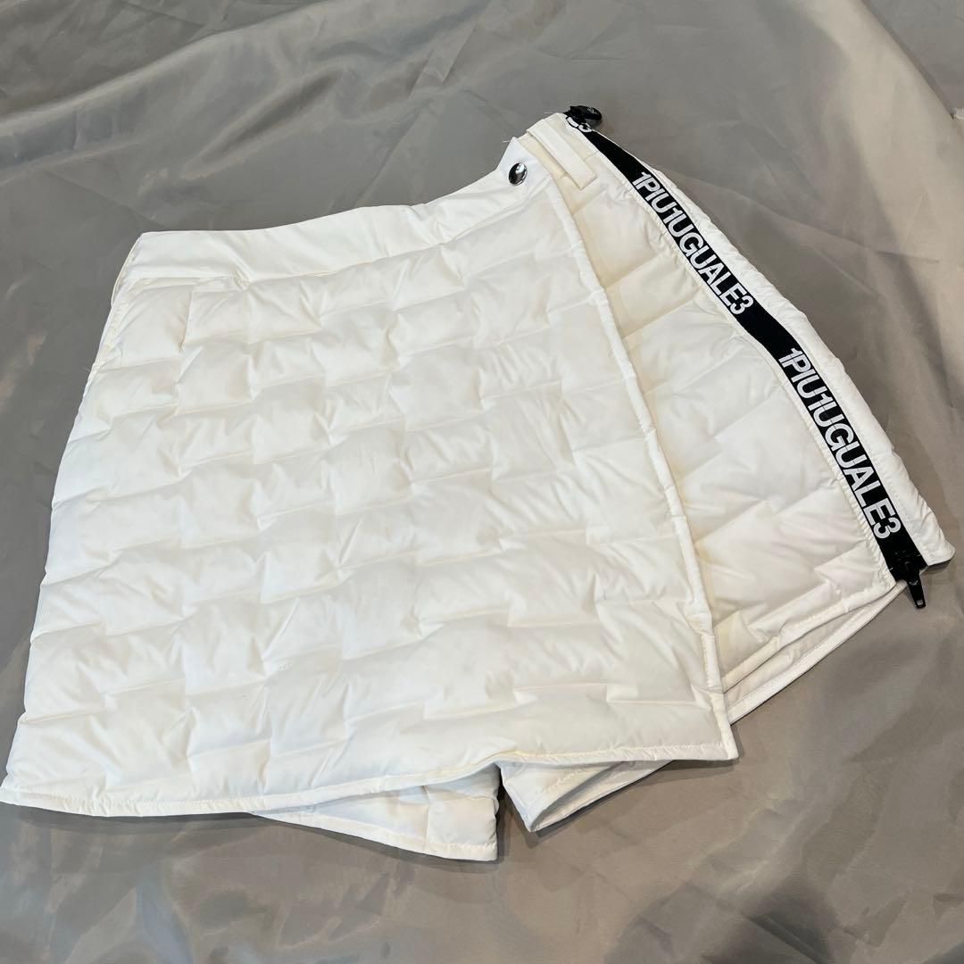 【美品】1PIU1UGUALE3 / ウノピゥ ヴィクトリアダウン　ショーパン
