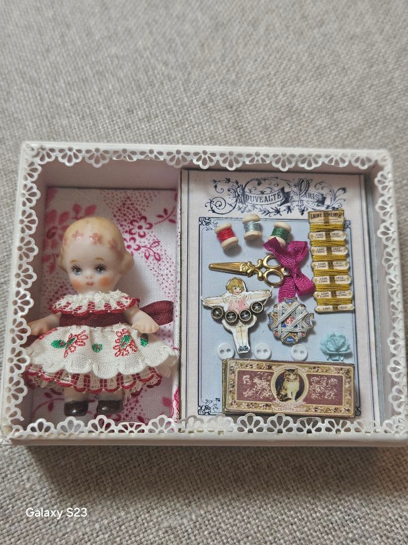 お針こ堂さん作品、ミニチュアビスクドール