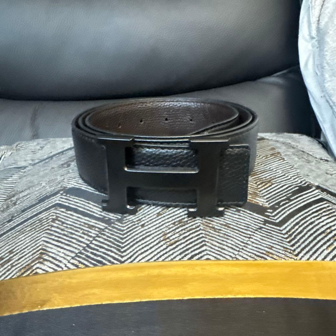 早い者勝ち。HERMES好き必見のHロゴバックルベルト。