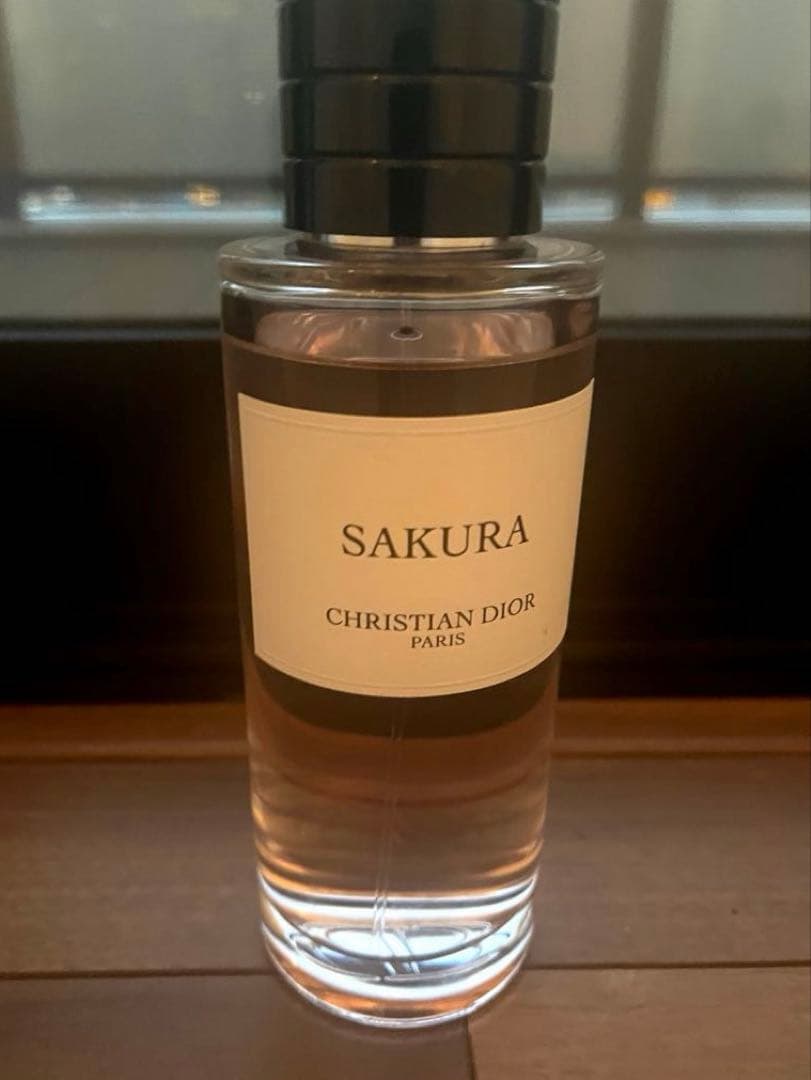 Christian Dior Sakura サクラオードゥパルファン200ml