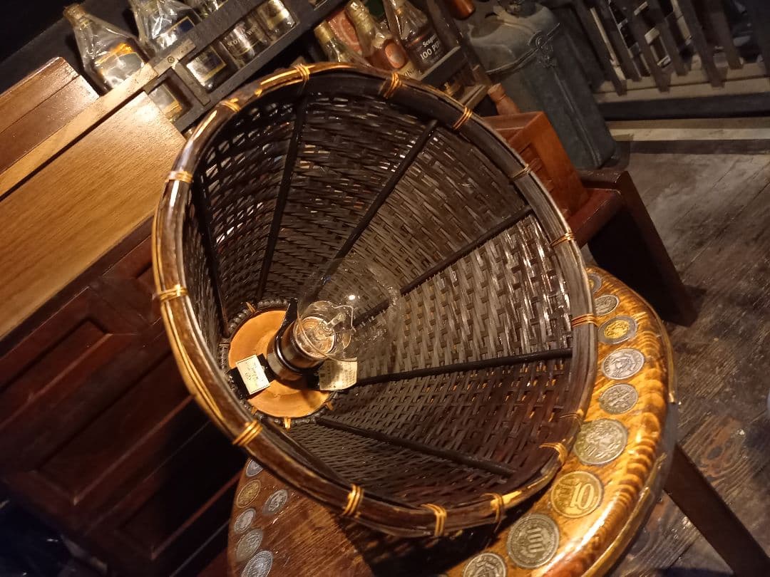 1970's　ヴィンテージ　吊り鐘　竹細工　ベル形　バンブー　ウッド　ランプ