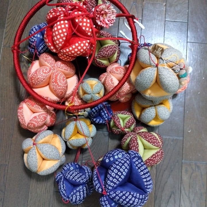 七宝鞠細工の吊るし飾り