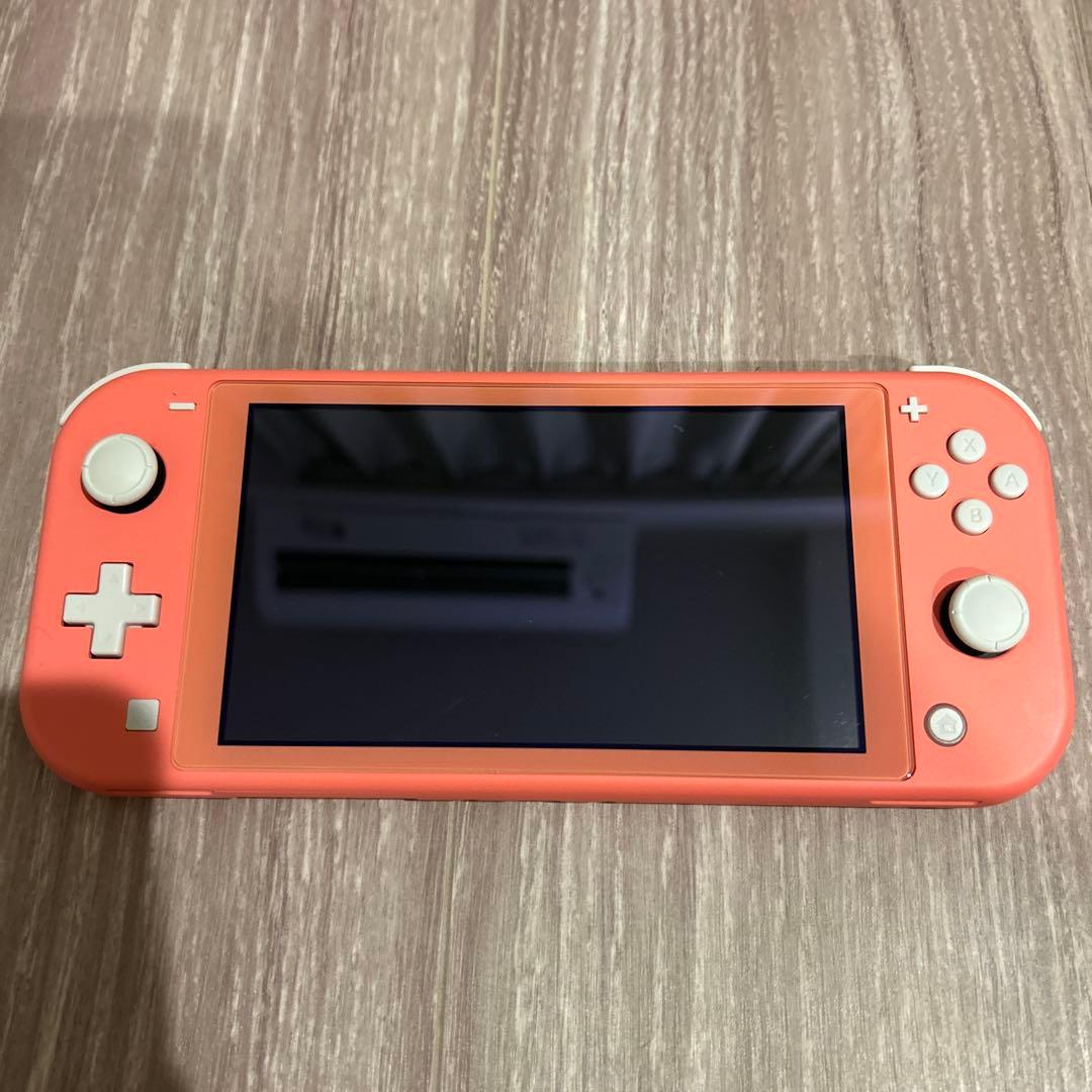 Nintendo Switch Light コーラル 本体