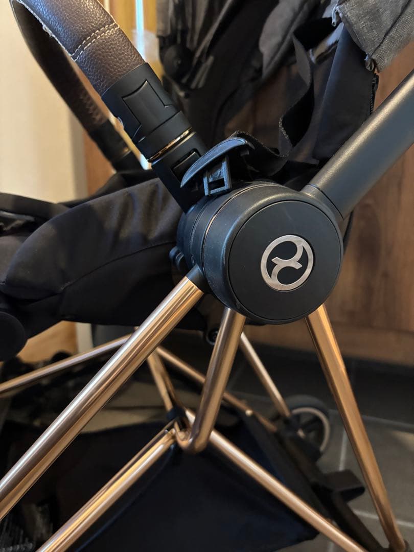 cybex サイベックス　mios ミオス