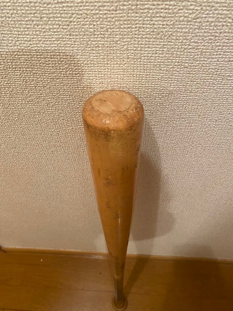 ミズノプロ硬式木製バットNPBロゴ入り　プロ支給品　ジャイアンツ