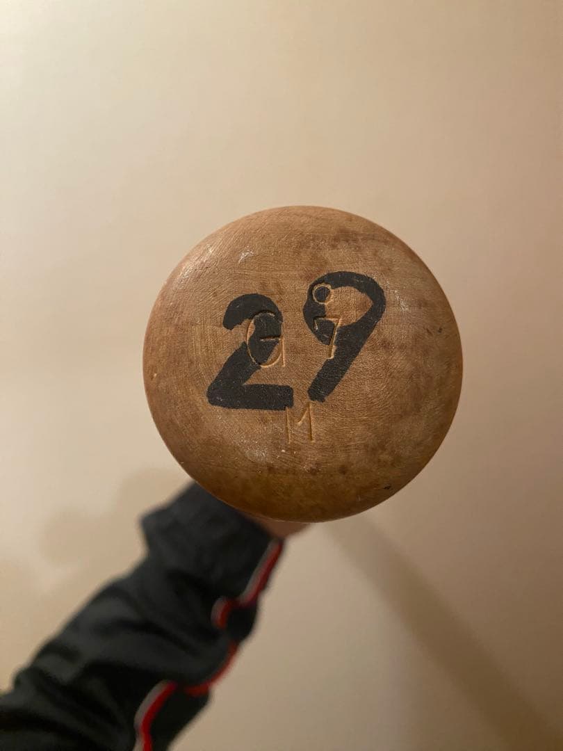 ミズノプロ硬式木製バットNPBロゴ入り　プロ支給品　ジャイアンツ