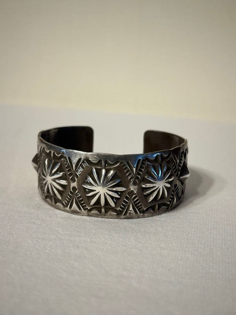 ネペンテス　ネイティブバングル　NORA