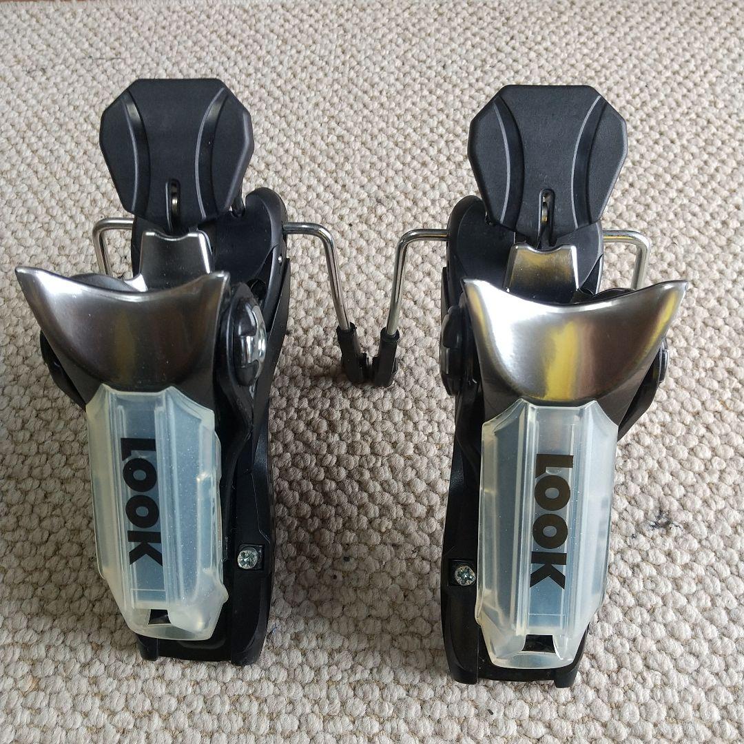 節約ワイドブレーキLOOK PX12 スキービンディング