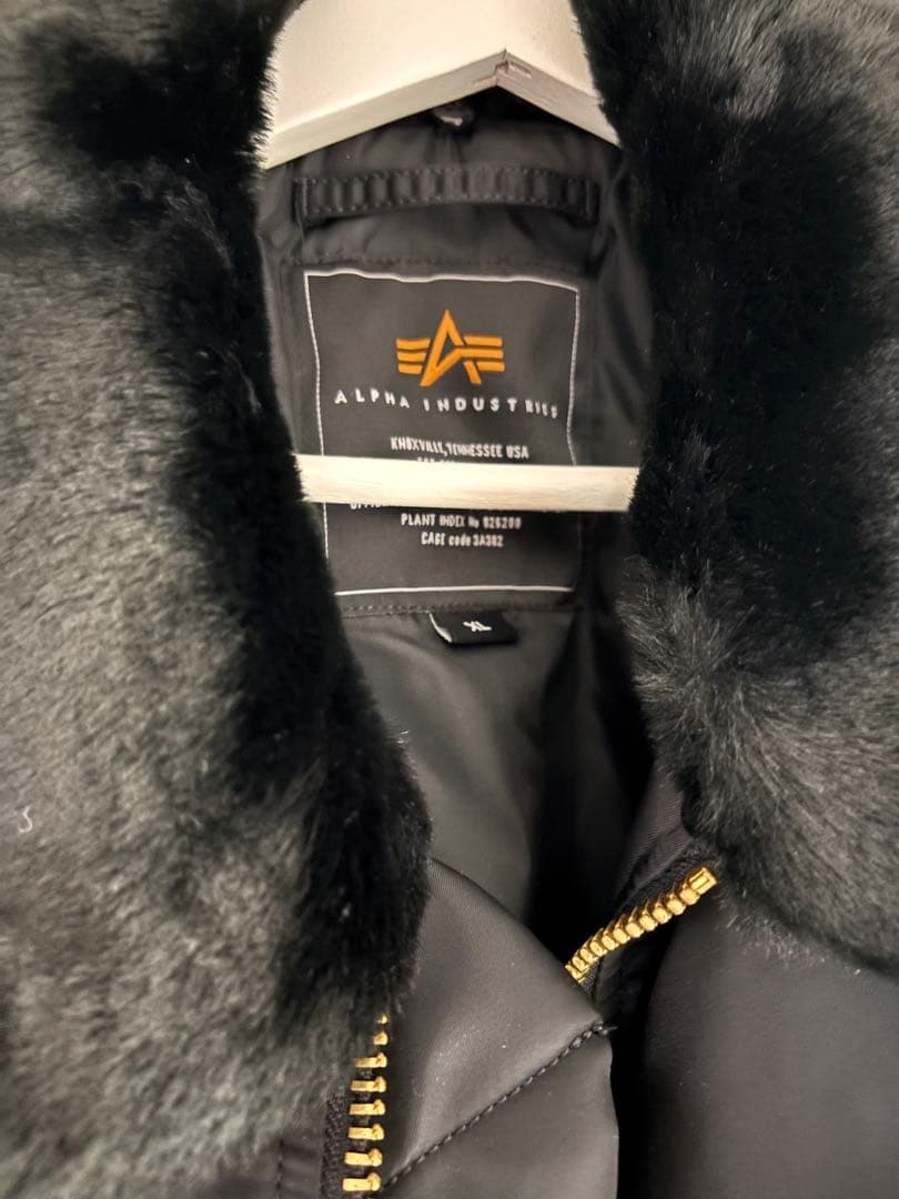 ALPHA INDUSTRIES ブラック B-15ジャケット XL