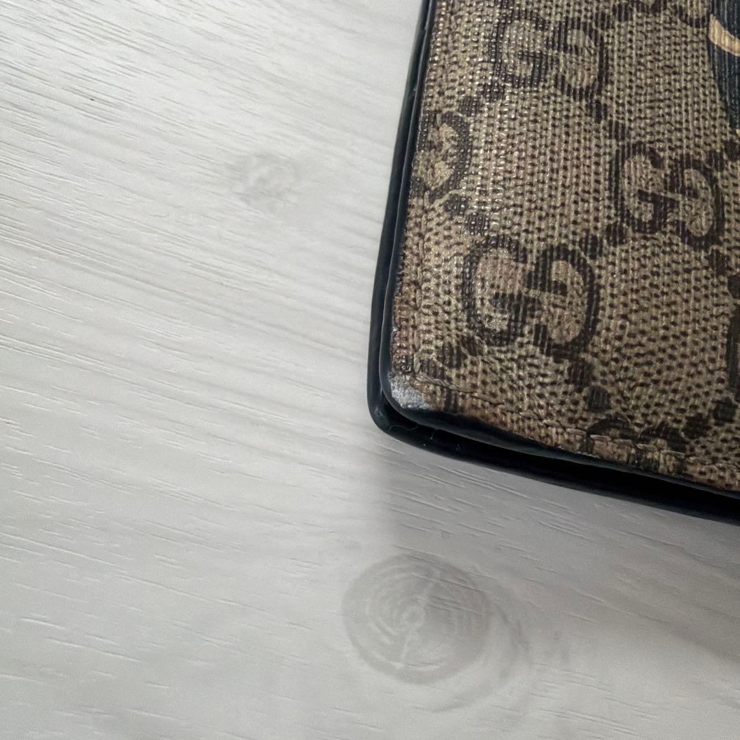 GUCCI　GGパターン 蛇デザイン 二つ折り財布