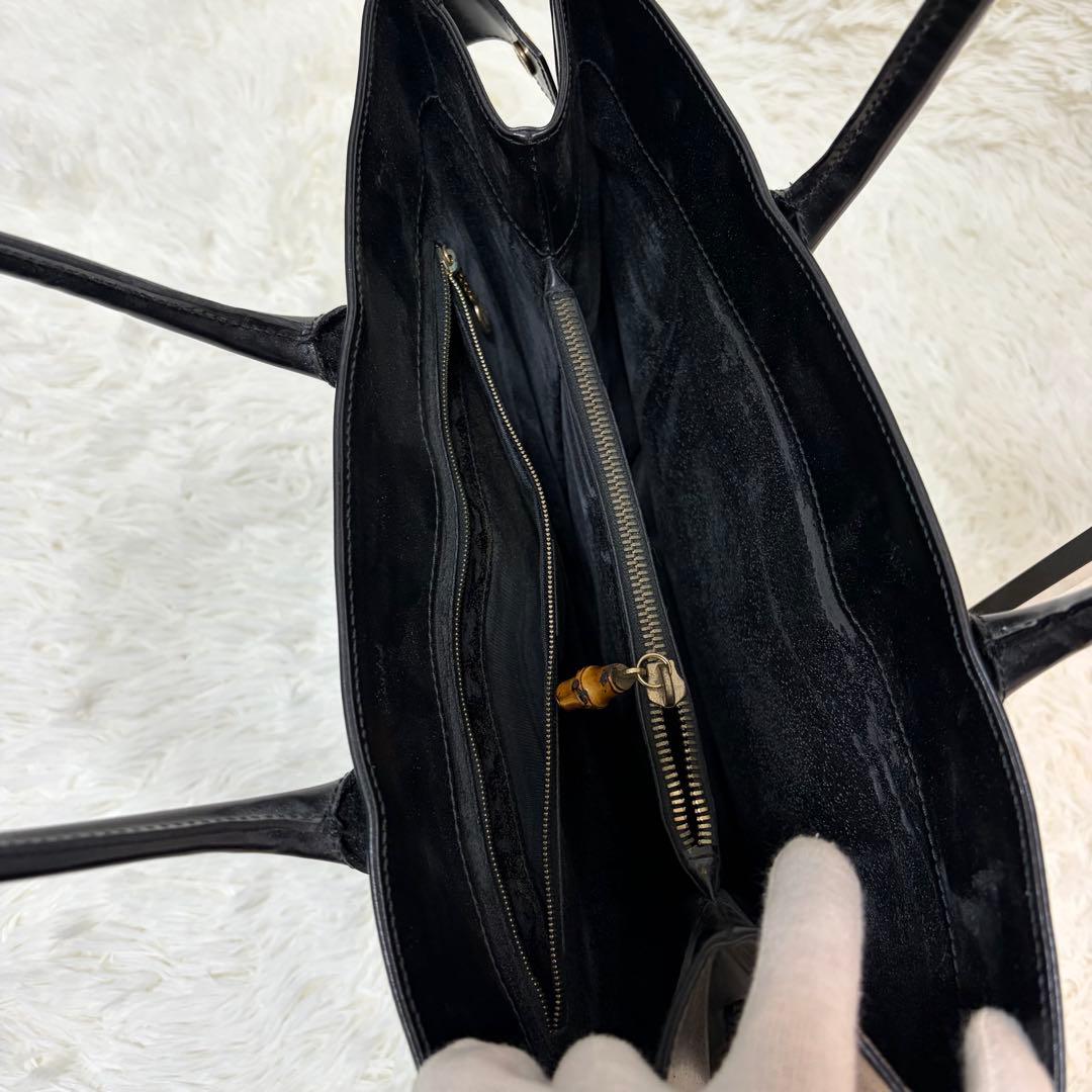 GUCCI トートバッグ レザー ブラック エナメル ゴールド金具 大容量 底鋲