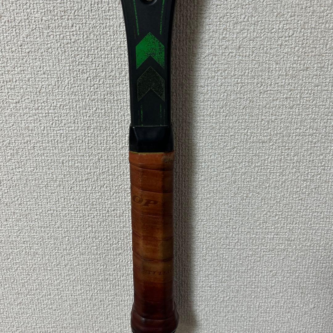 希少　テニスラケット ダンロップMAX200G PRO