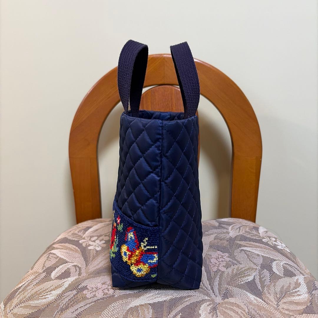 ネイビー刺繍トートバッグ