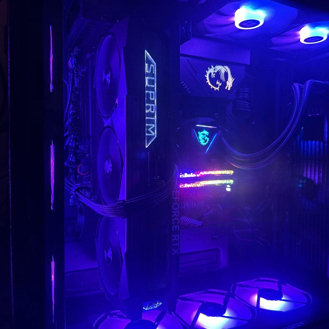 グラフィックボード・グラボ・ビデオカード MSI GeForce RTX 5090 32G SUPRIM SOC