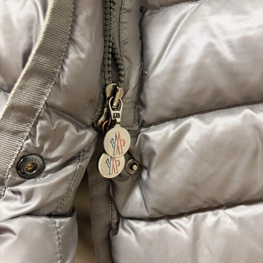 【美品✨】モンクレール　エルミンヌ　グレー　Mサイズ 国内正規品　シリアル認識済