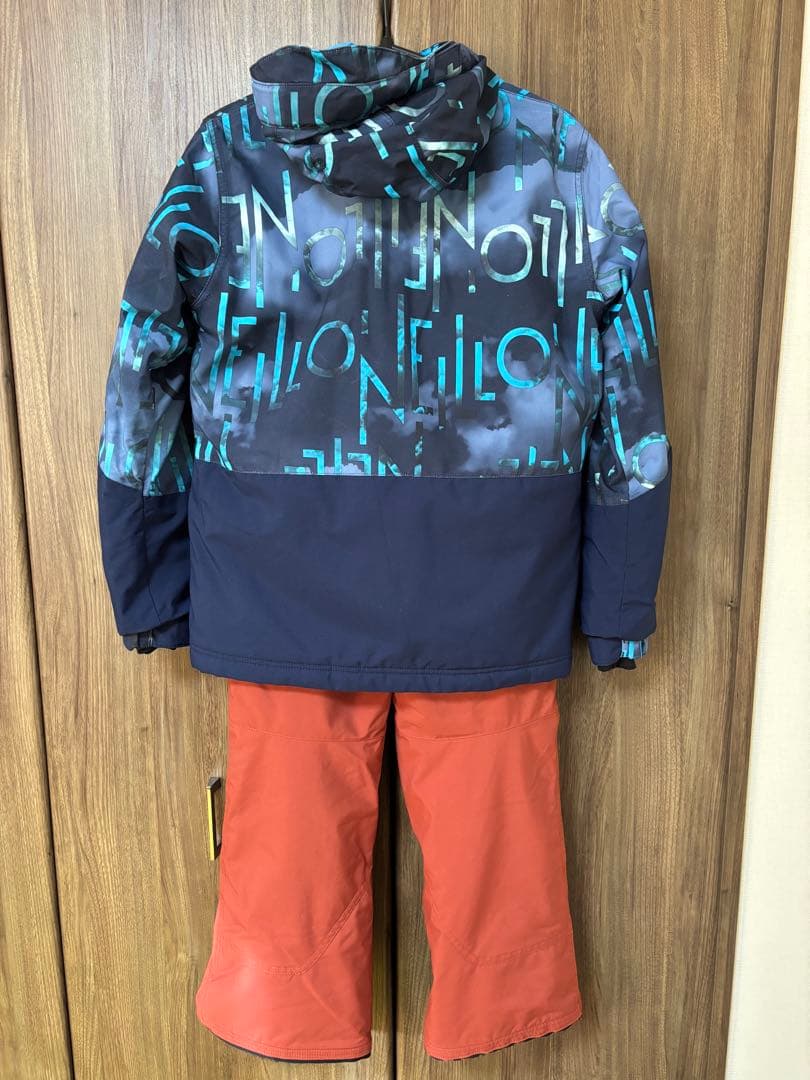 オニール　スノーボードウェア　キッズ　上下セット　L(152)