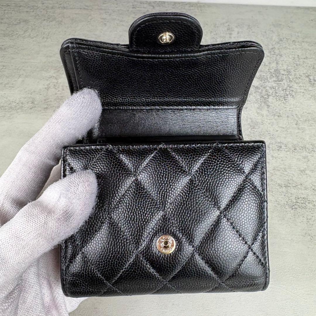 CHANEL マトラッセ　キャビアスキン　三つ折り　財布　ケース