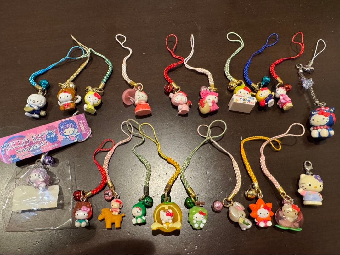 ★激レア★ まとめ売り　ご当地キティ　ハローキティ　根付け