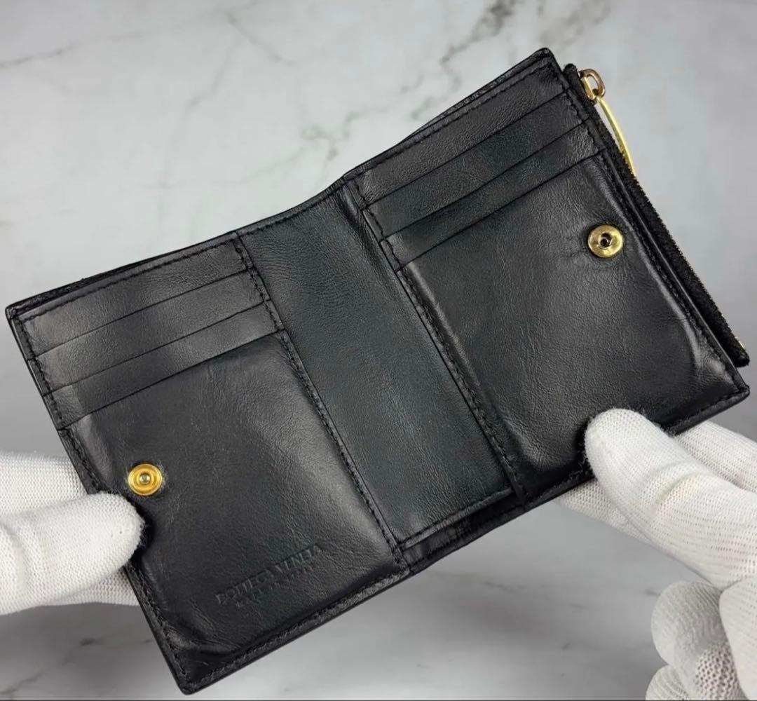 ボッテガヴェネタ　 BOTTEGA カセット　二つ折り財布