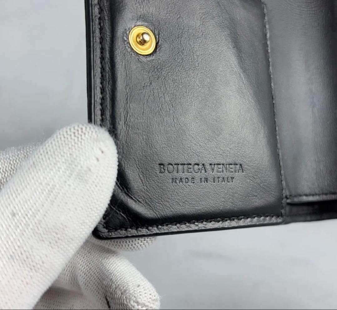 ボッテガヴェネタ　 BOTTEGA カセット　二つ折り財布