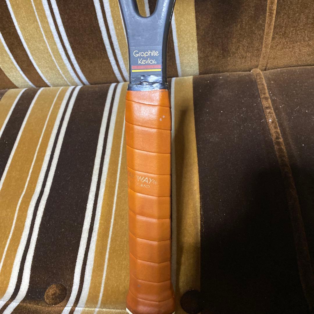 ⭐︎【美品】ウィルソン　テニスラケット　Wilson PRO STAFF