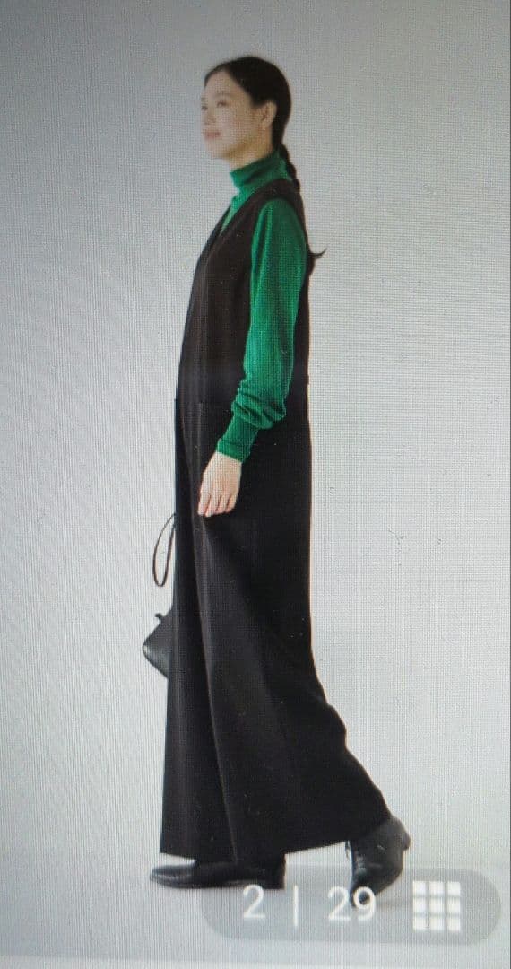 北欧暮らしの道具店　 「気軽に着られて、きれい見え」 ポンチ素材のオールインワン