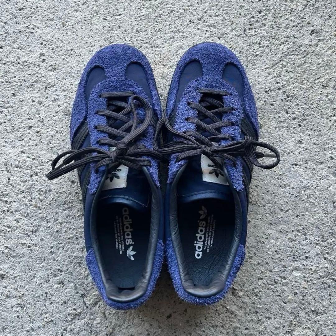 も*こ様 柴田ひかりadidasスニーカー別注 Night indigo