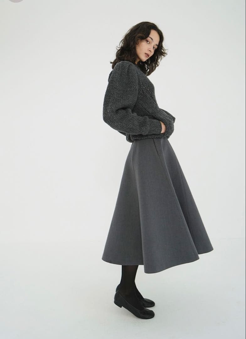 clane peplumhandknit ぺプラム１　美品クラネニット