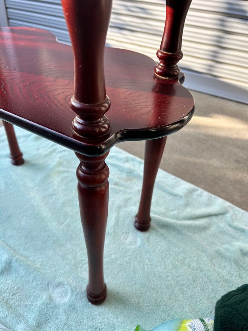 アンティーク　木製ダークレッドサイドテーブル 2段