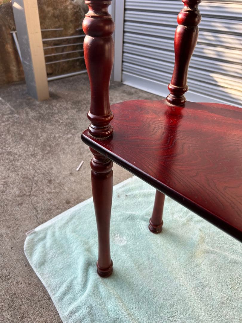 アンティーク　木製ダークレッドサイドテーブル 2段