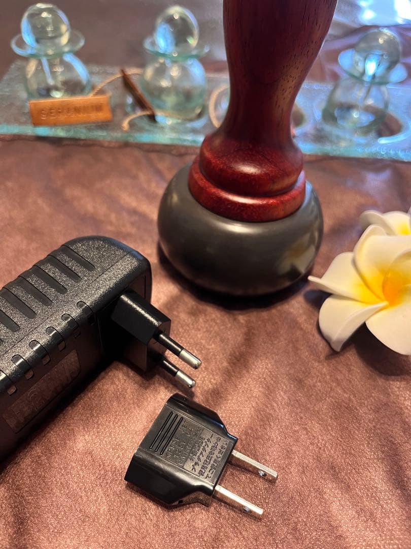 マ*ル様 ベン石温熱器　ホットストーンセラピー温石　日本でも海外でも使えるコンセ