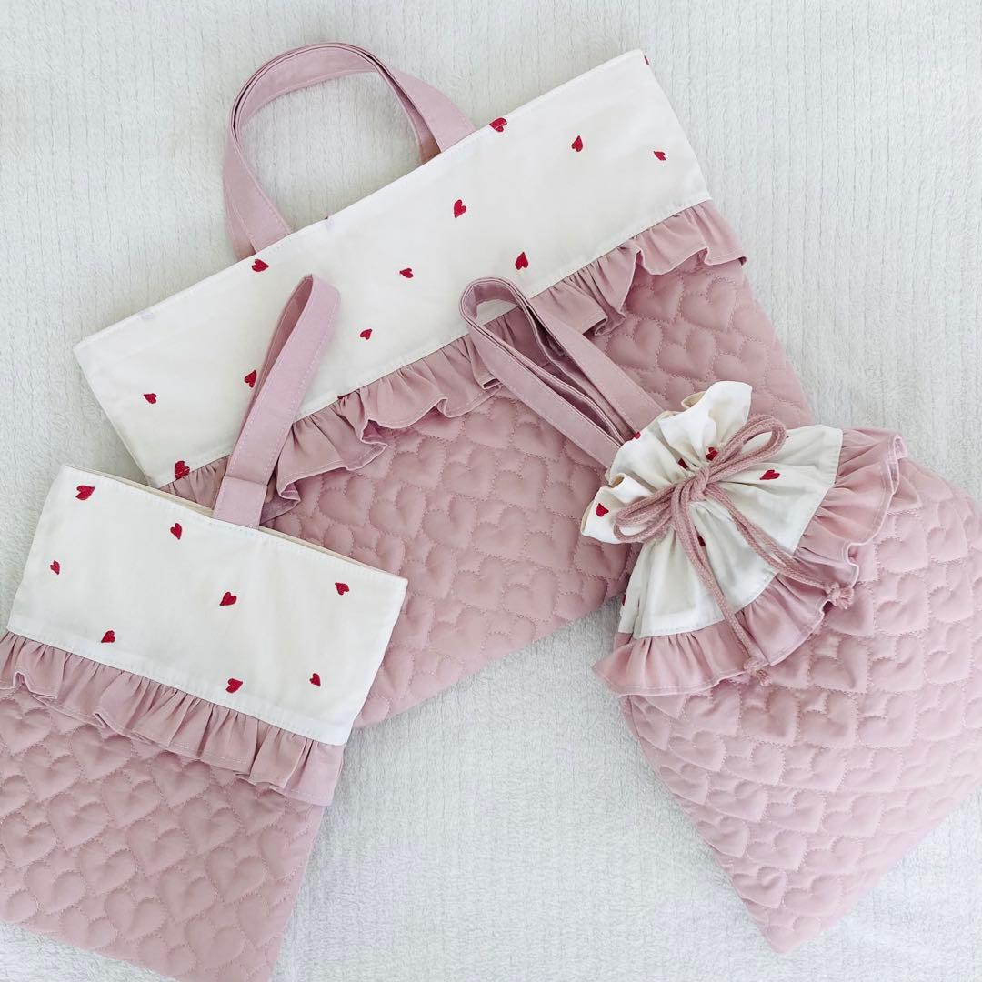 【3mama】ハート刺繍×フリル×ハートキルティング