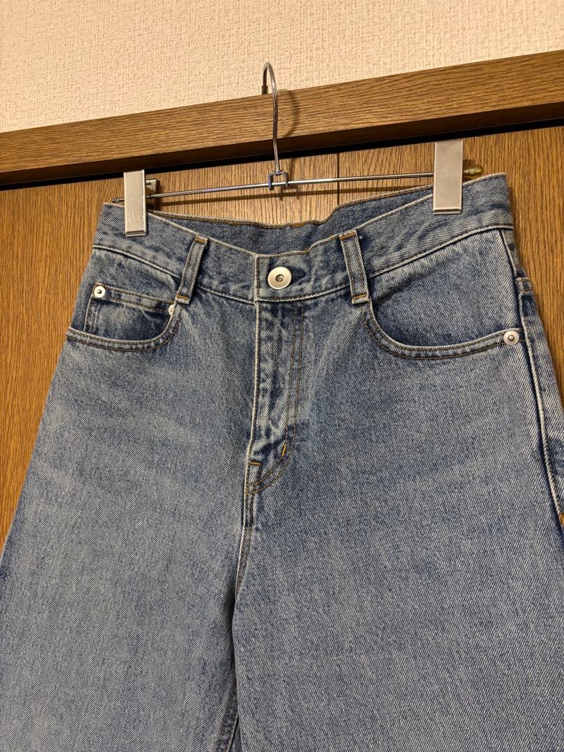 ドゥーズィエムクラス　loose jeans everyday l like