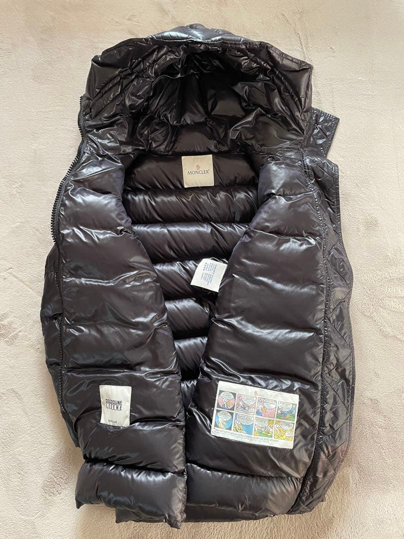 モンクレール　スイエン黒　サイズ0