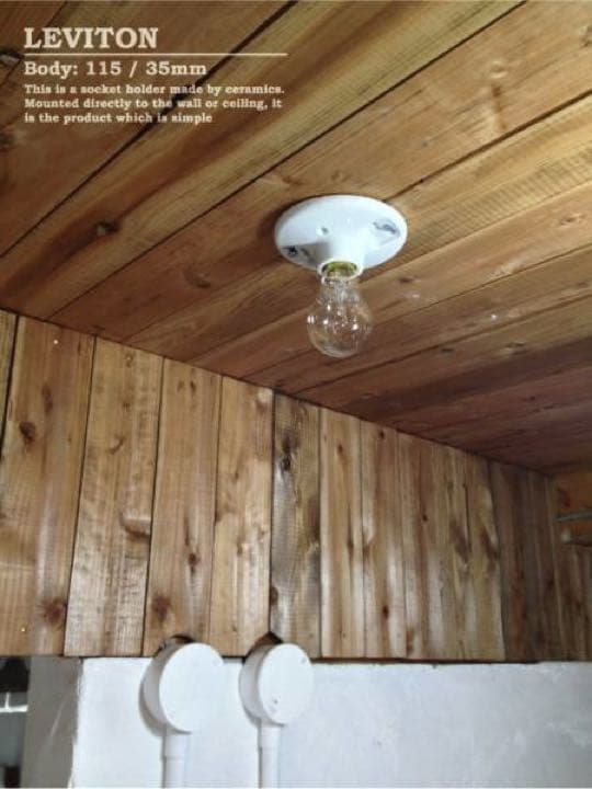 レビトン　貴重　海外買付け製品　数量限定　新品　ランプホルダー　ランプ　ライト