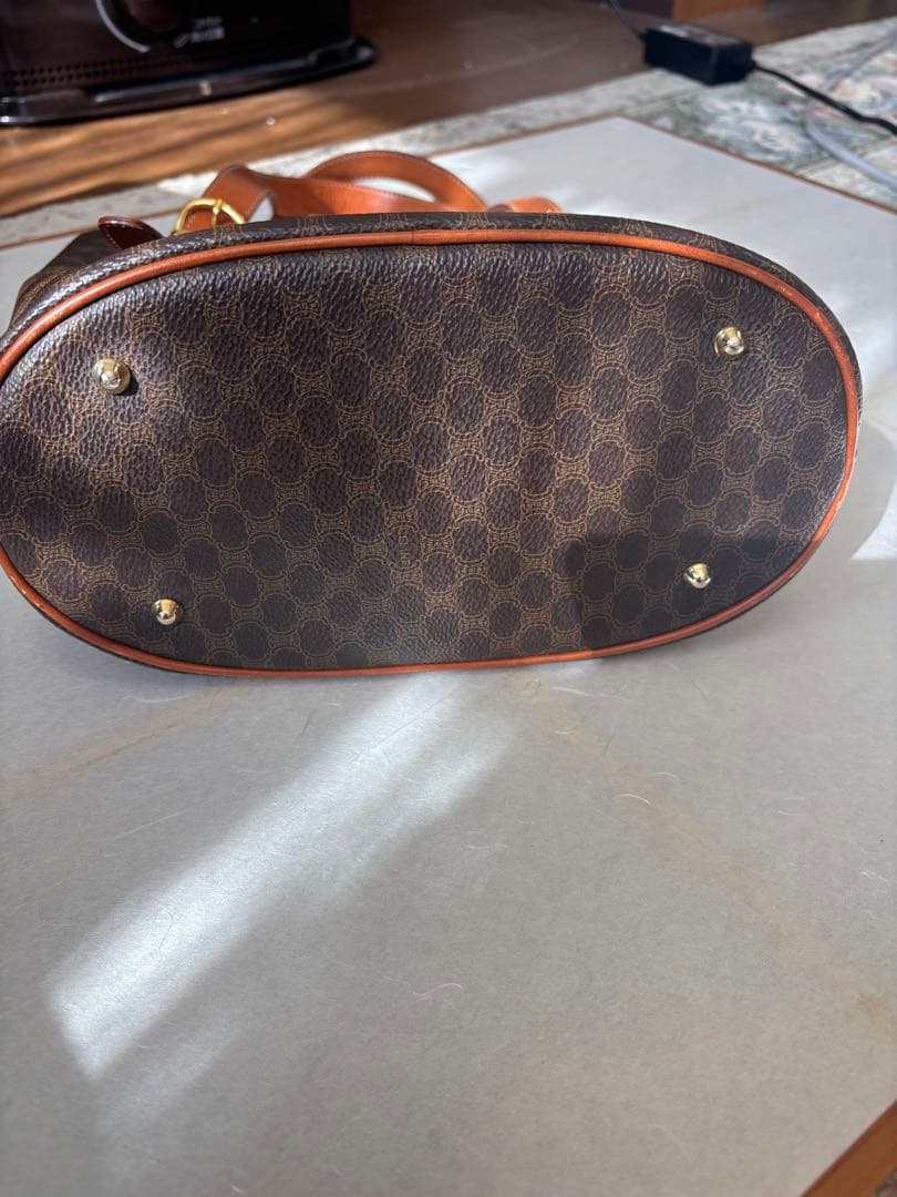 セリーヌ　ハンドバッグ　マカダム