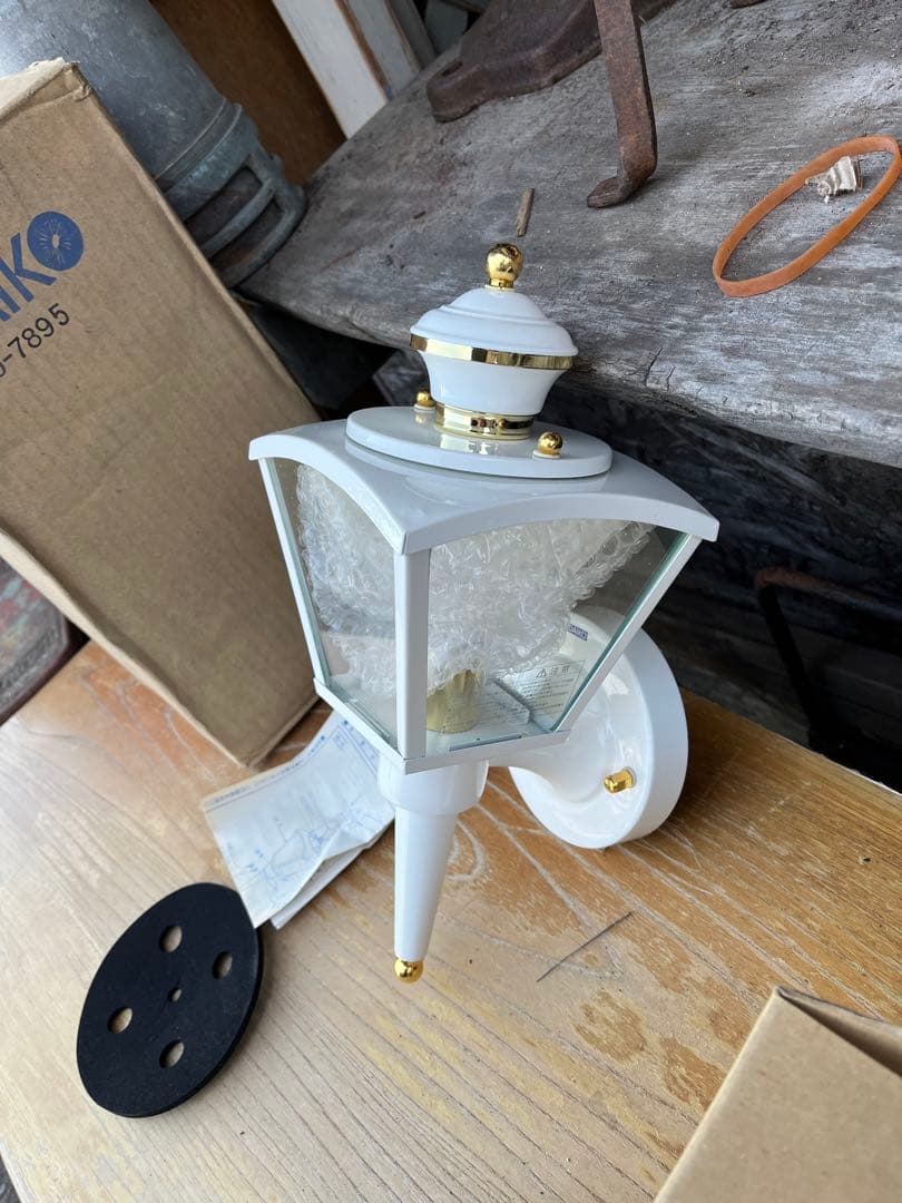 アンティーク調ライト、屋外ライト、玄関ライト、モダンライト、北欧風屋外ライト、