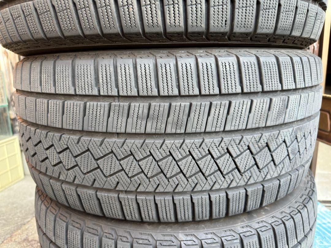_とと_　ピレリ アイスゼロアシンメトリコ 245/40R18 4本