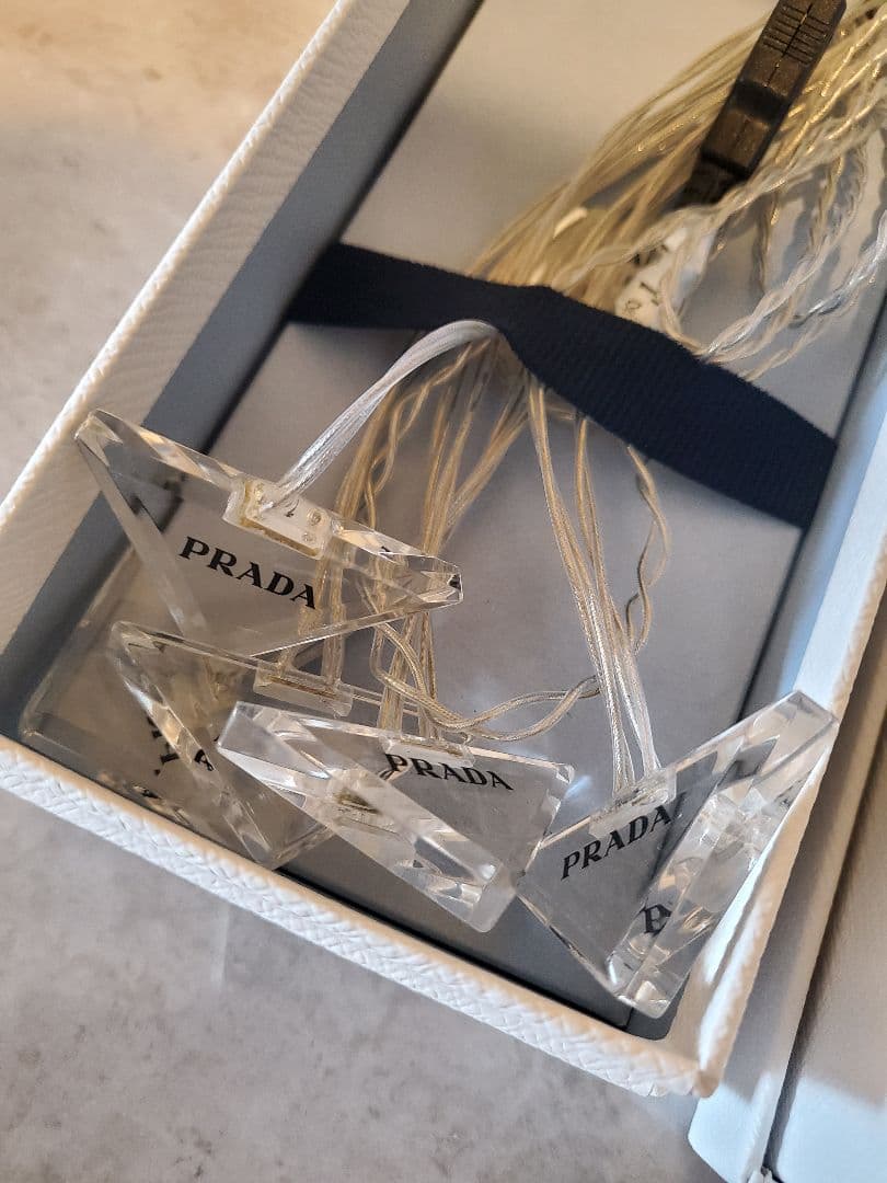 PRADA 電飾オーナメント USB 箱&説明書有り